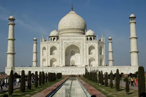 Taj Mahal  - tak ako ho poznáte...