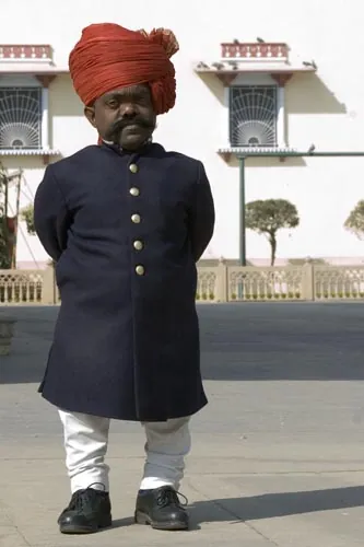 "Za bakšiš sa aj usmejem", stráž v City Palace (Jaipur)