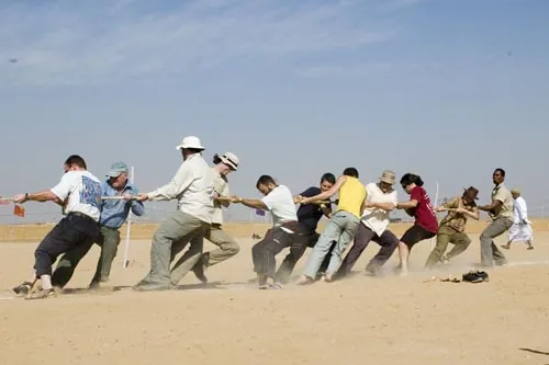 Preťahovanie lanom - India vs. zahraničie, kategória muži (Jaisalmer)