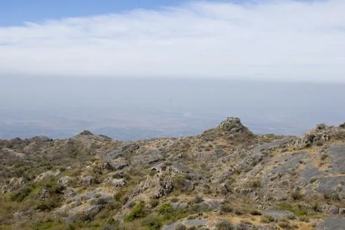 Pohľad dole (Mt Abu)