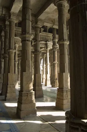 Stĺpy Veľkej mešity - Jama Masjid (Ahmedabád)