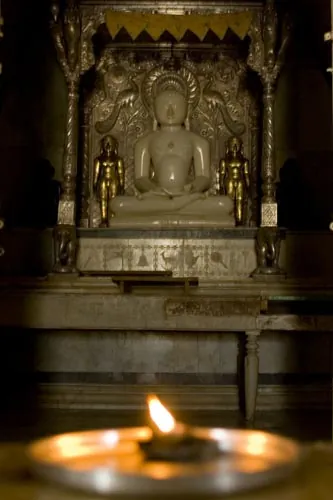 Jainistický boh (Palitana)